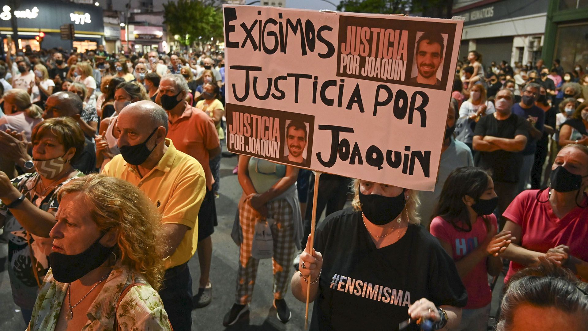 Marcha en reclamo de justicia por el crimen del arquitecto en Rosario