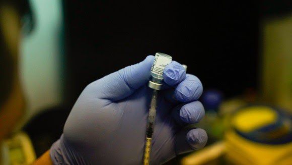 Cvirus.- La OMS insta a los líderes del G20 a poner fin a la desigualdad del reparto de las vacunas de la Covid-19