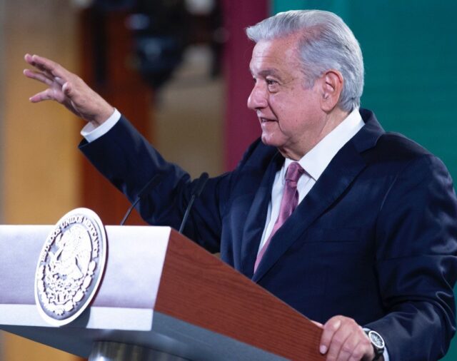 Cvirus.- López Obrador anuncia que todos los mexicanos mayores de 18 años cuentan con al menos una dosis de la vacuna