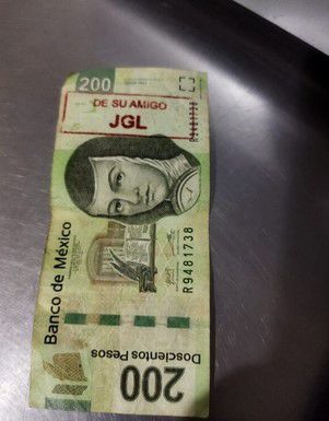 Sinaloa, billetes con iniciales de 'El Chapo'