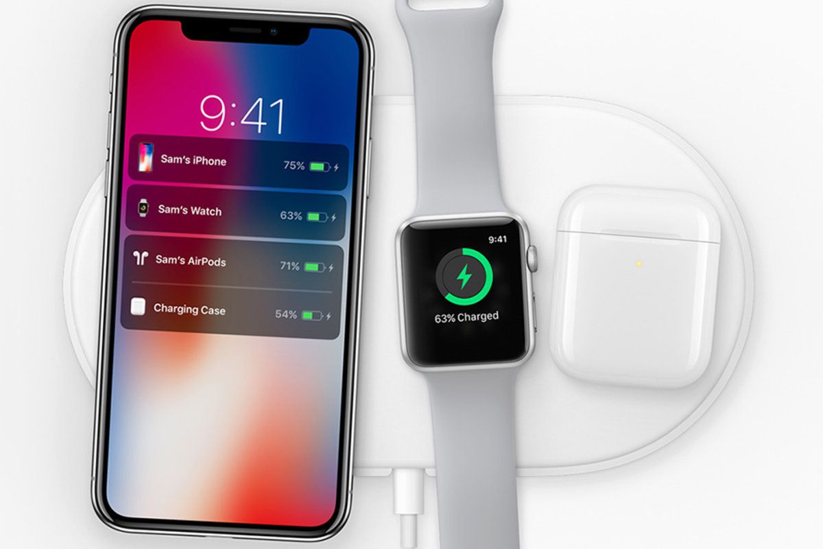 Apple AirPower con un iPhone, Apple Watch y AirPods. (foto: Pocket-lint)