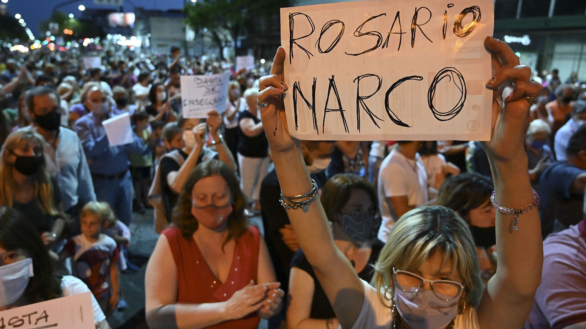 Marcha en Rosario por el crimen del arquitecto Joaquin Perez
