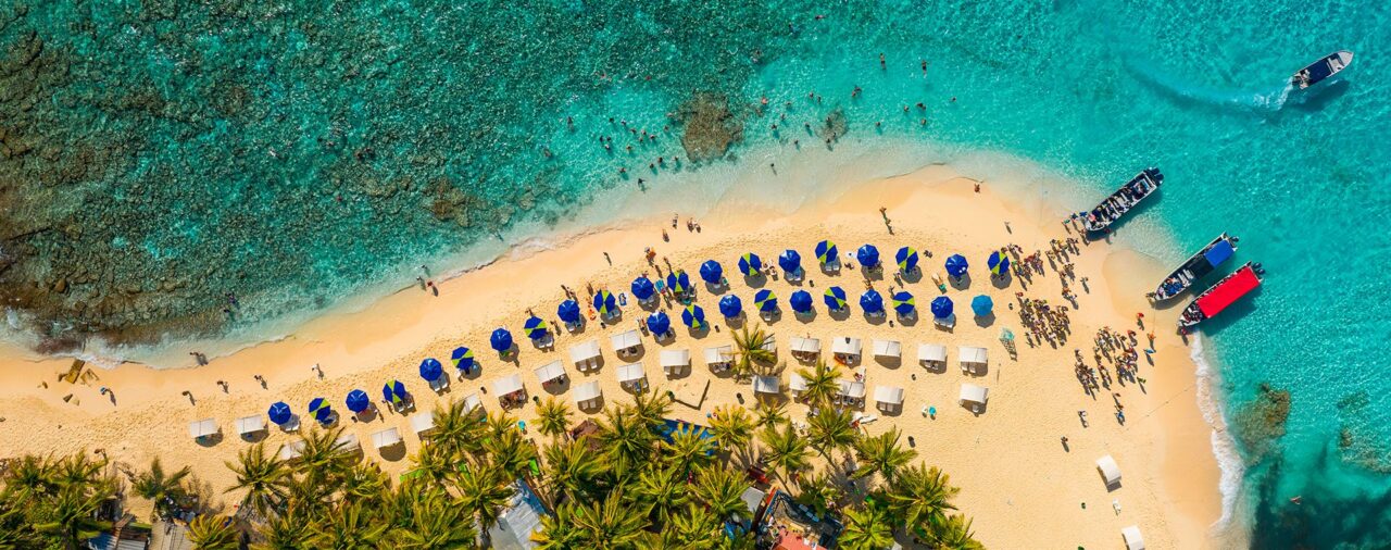 Vacaciones de fin de año: reservas en agencias de viajes han aumentado un 475 %