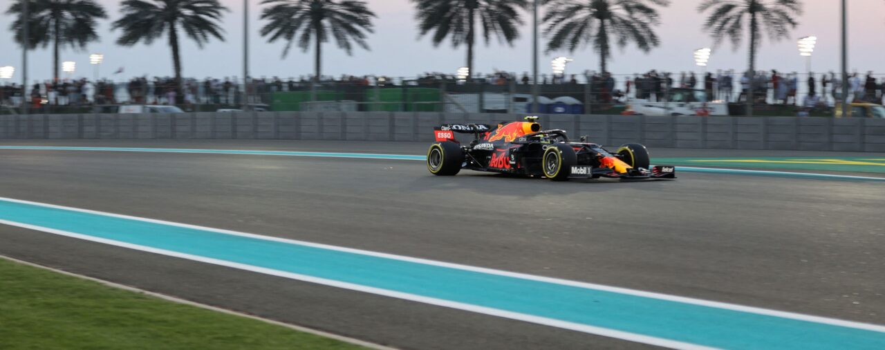 F1: Checo Pérez quedó fuera del Gran Premio de Abu Dhabi