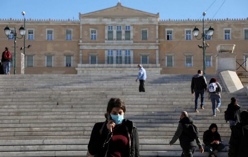 Las infecciones por COVID-19 en Grecia se encaminan a récord diario