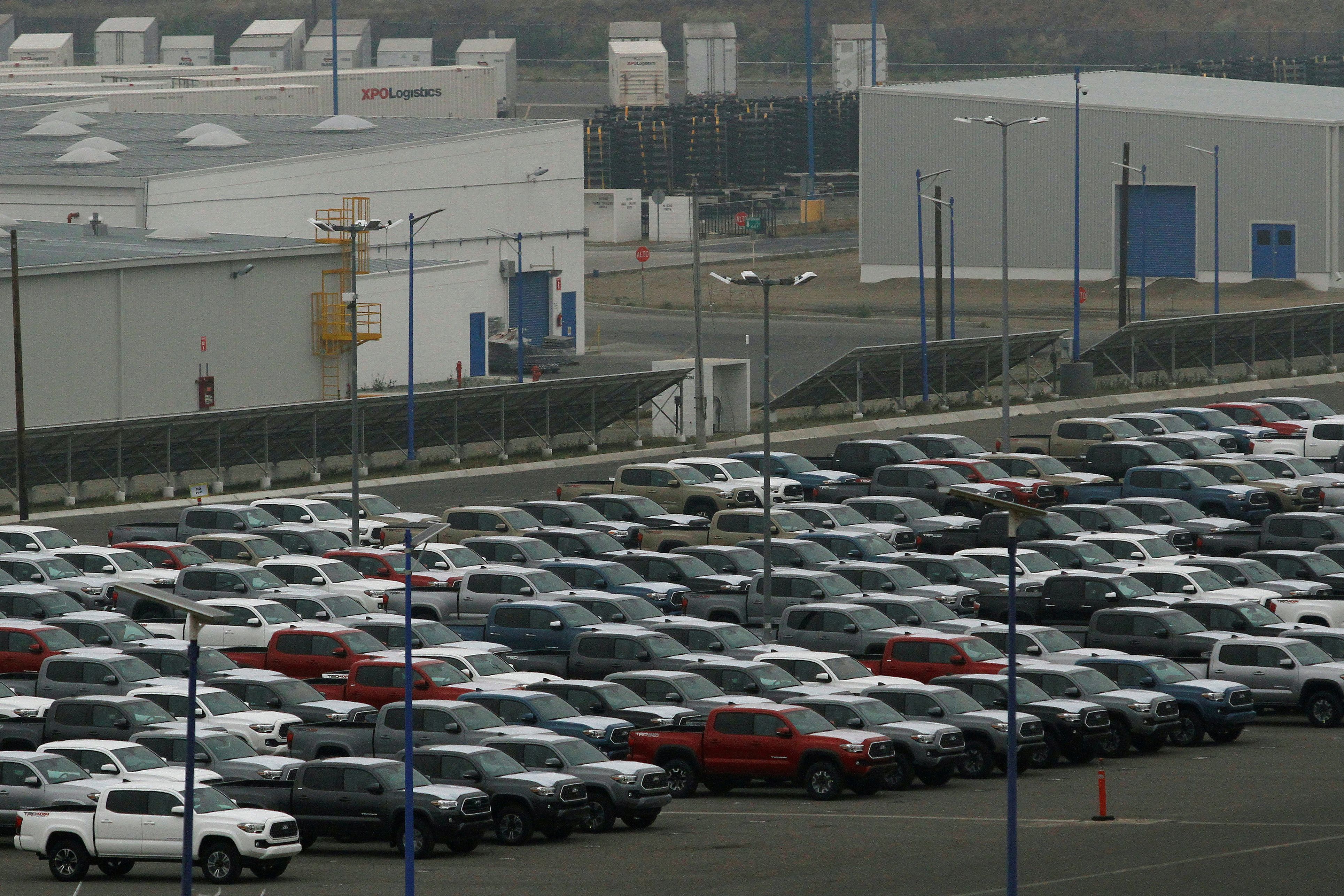 Compra y venta de autos. (Foto: Reuters)