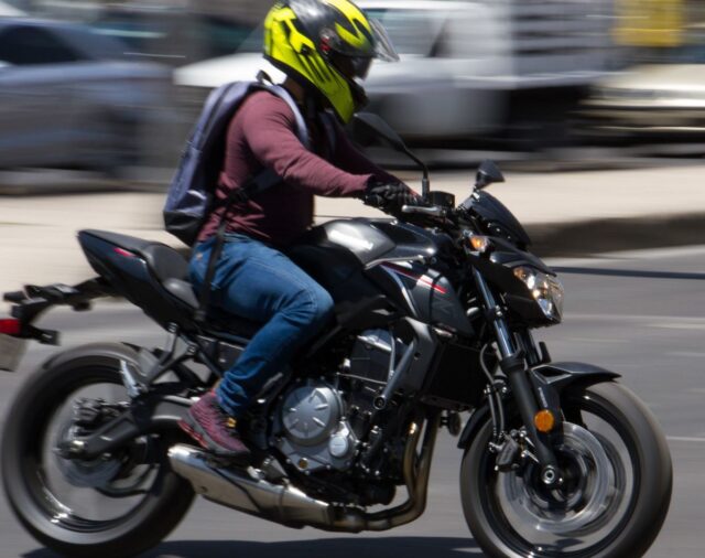 Legisladores de la CDMX buscan crear un registro electrónico de motociclistas para combatir delitos