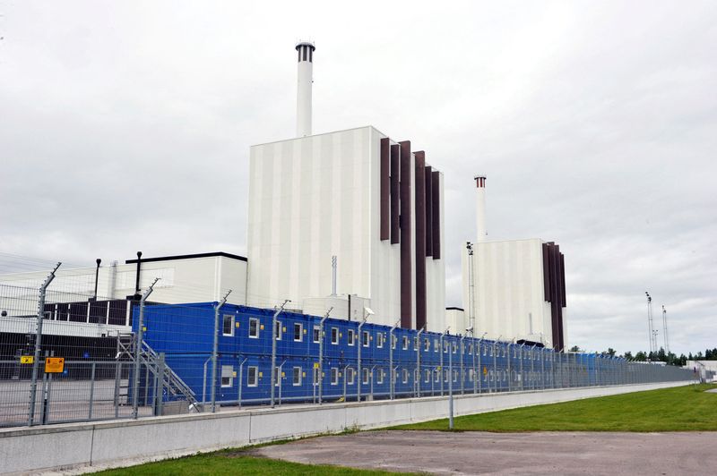 FOTO DE ARCHIVO: Una vista general de la planta de energía nuclear en Forsmark, Suecia, 14 de junio de 2010. REUTERS/Scanpix/Bertil Ericson. ATENCIÓN EDITORES - ESTA IMAGEN FUE PROPORCIONADA POR UN TERCERO. SÓLO PARA USO EDITORIAL FUERA DE SUECIA.