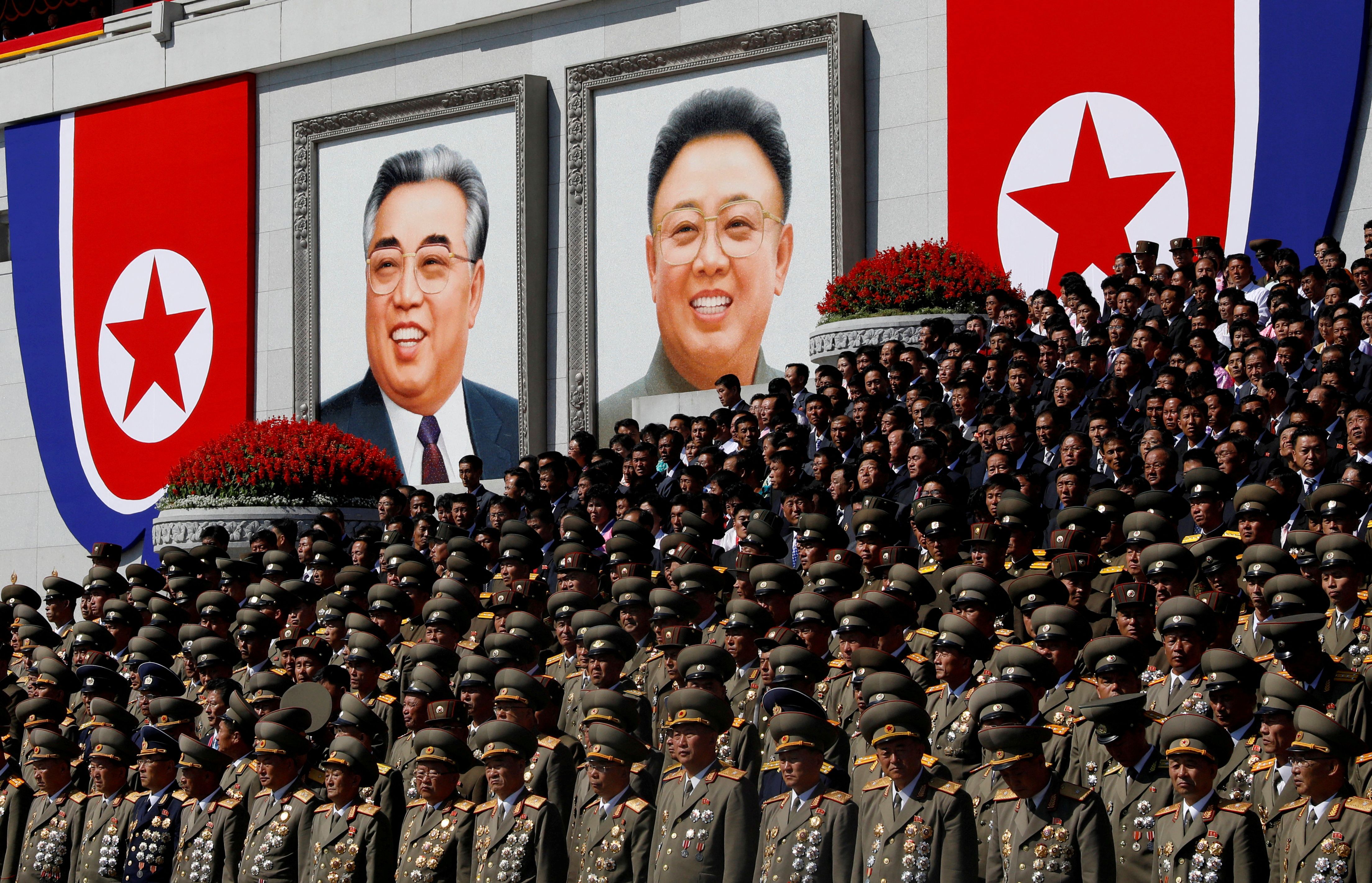 Funcionarios militares de la dictadura de Corea del Norte