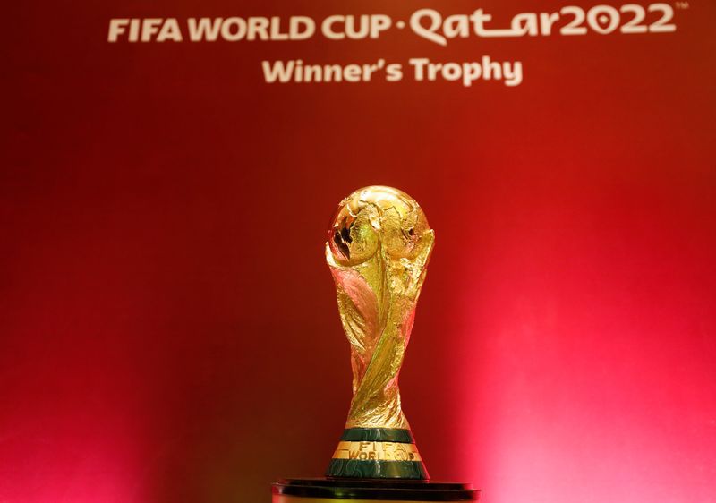 El trofeo más deseado por el el planeta fútbol: la Copa del Mundo de la FIFA (REUTERS/Mohamed Abd El Ghany)