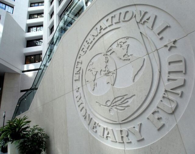 El FMI advirtió del riesgo de usar criptomonedas en los países emergentes: el caso argentino