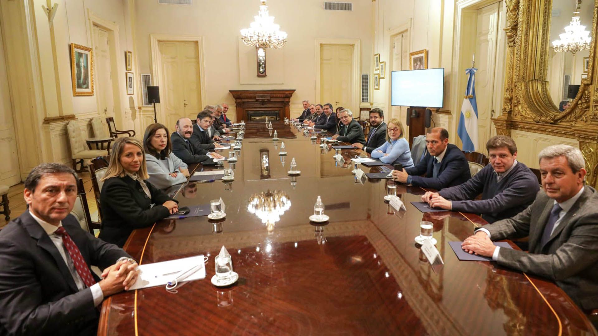 gobernadores con Alberto Fernández por la la ampliacion de la corte suprema