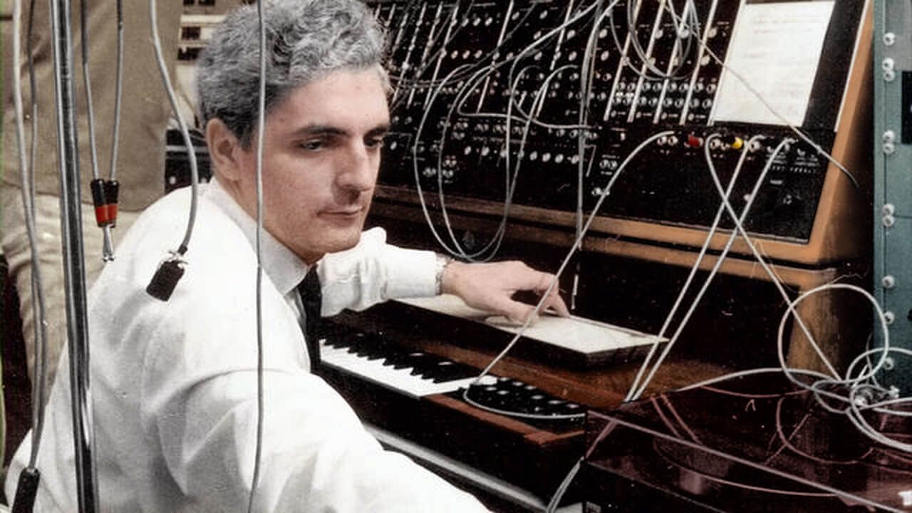 El Theremin: el instrumento que revolucionó la historia de la música y pocos conocen