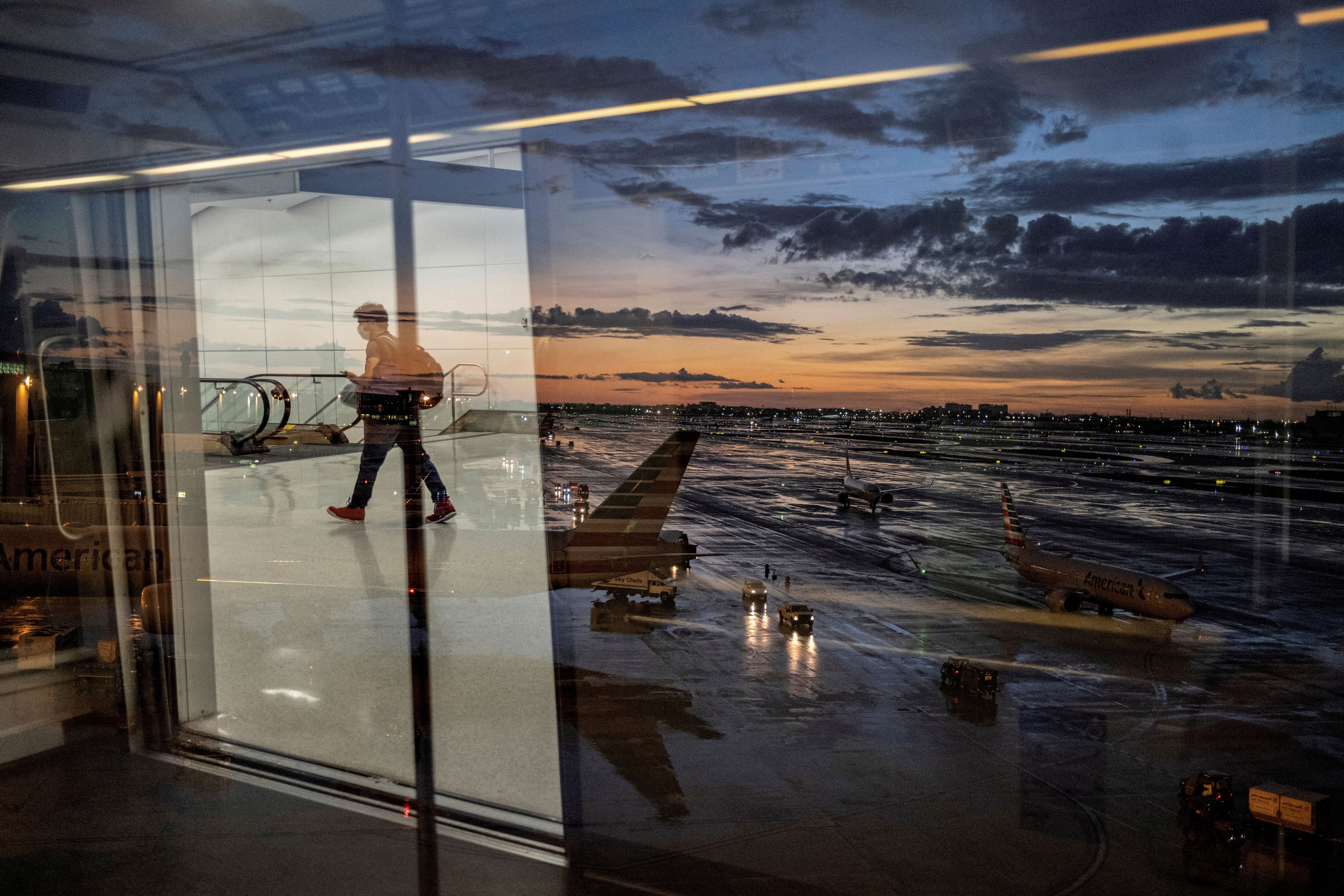 Con el número de viajeros logrado al cierre de junio de este año, el aeródromo registró un incremento del 8,5 % respecto al año 2019 (REUTERS/Carlos Barria)