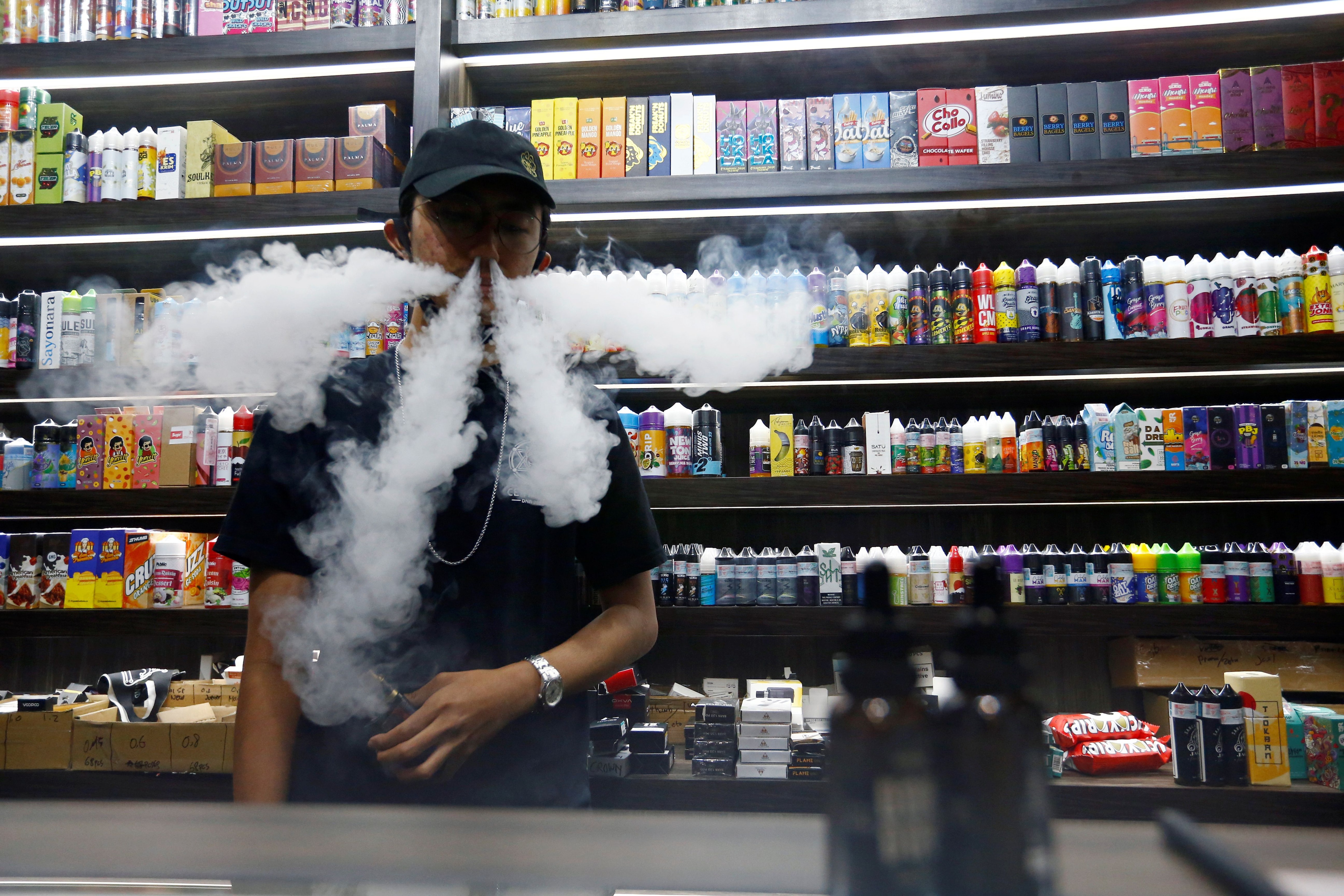 MC busca legalizar el vapeo en México (Foto: Reuters / Ajeng Dinar Ulfiana)