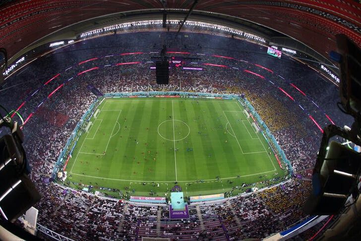 En el estadio Al Bayt se jugó el partido inaugural del Mundial entre Qatar y Ecuador (REUTERS/Fabrizio Bensch)