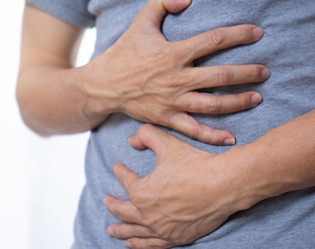 Qué es la gastritis erosiva y cuáles son sus síntomas