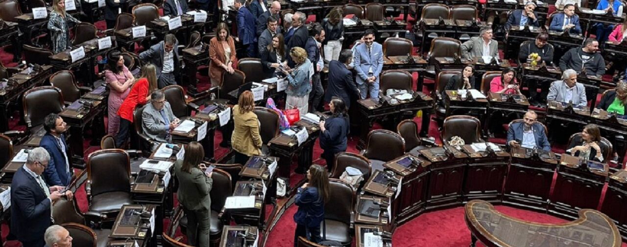 Escándalo en Diputados: entre gritos e insultos, JxC se retiró del recinto y se levantó la sesión para crear nuevas universidades