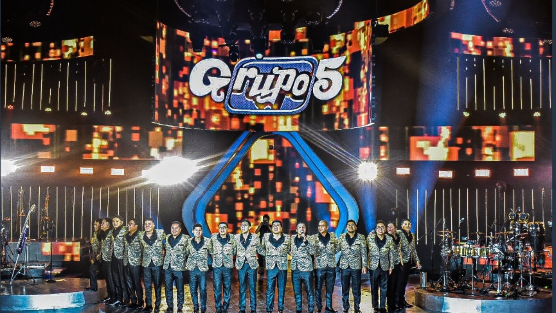 ‘Grupo 5′ invitó a la orquesta ‘Agua Marina’. Twitter.