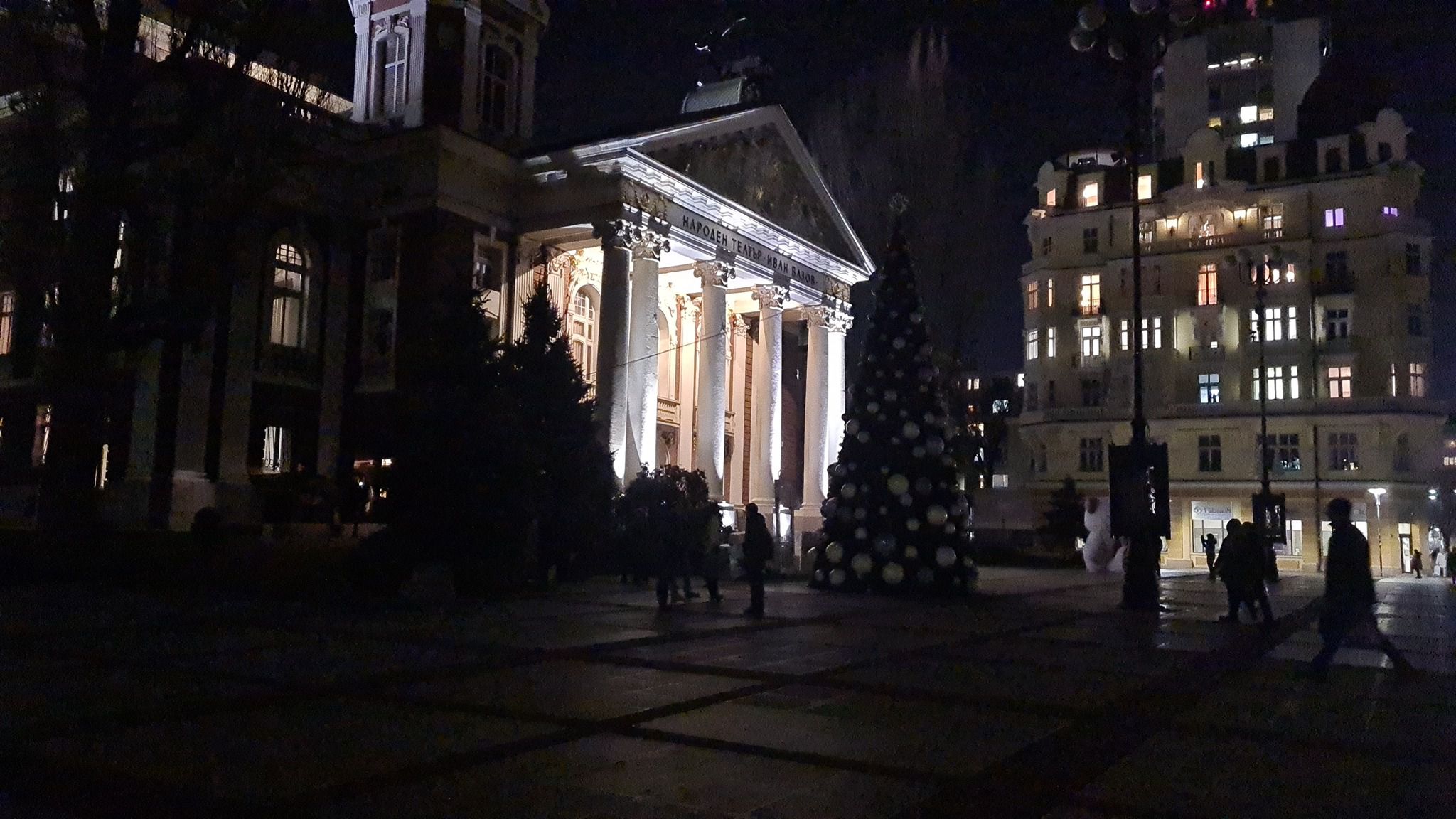 El mundo apagó sus luces en apoyo a Ucrania