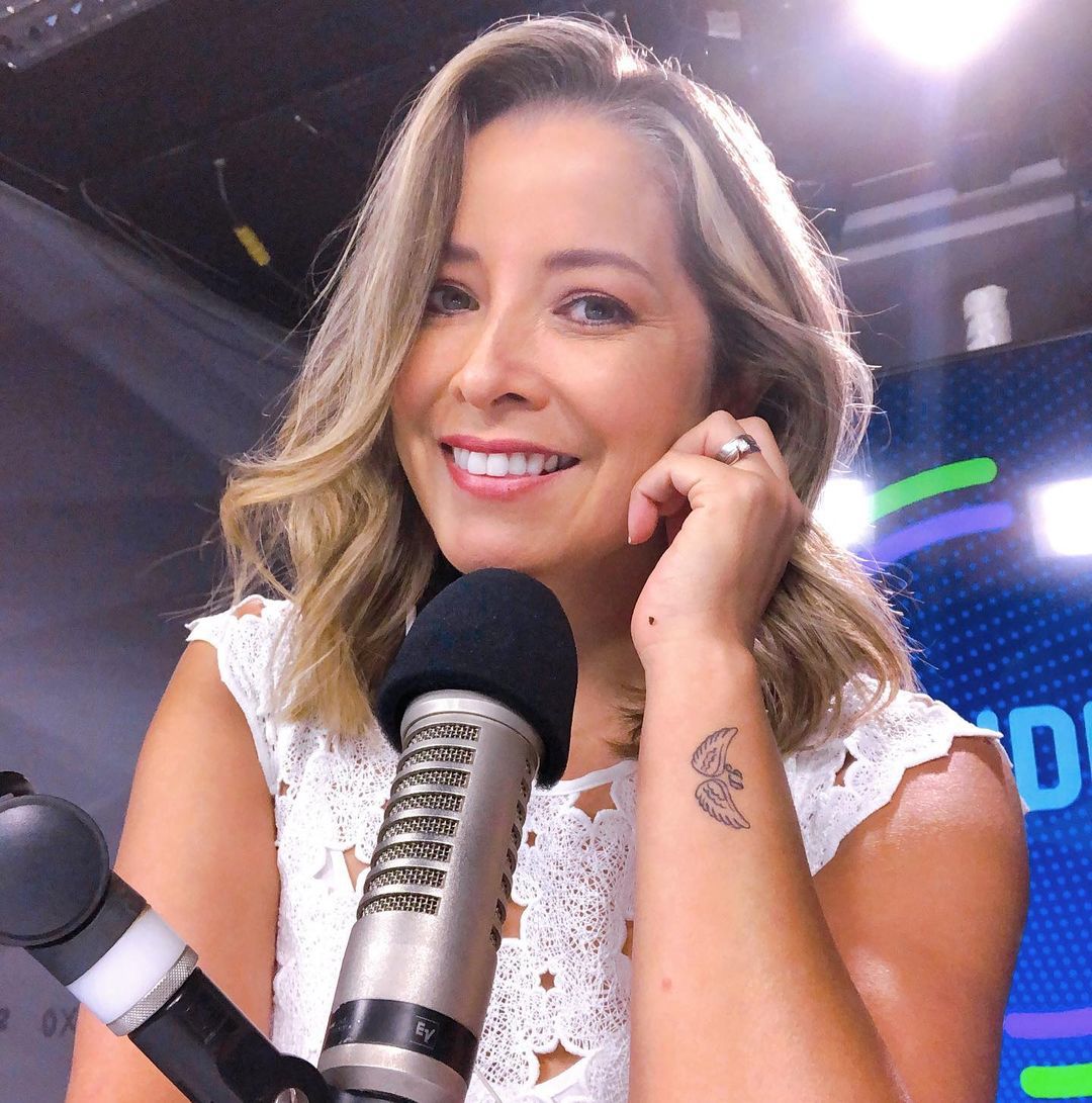 Mabel Huertas ha ejercido como periodista en medios como ATV, América TV, Latina y Panamericana TV y RPP.