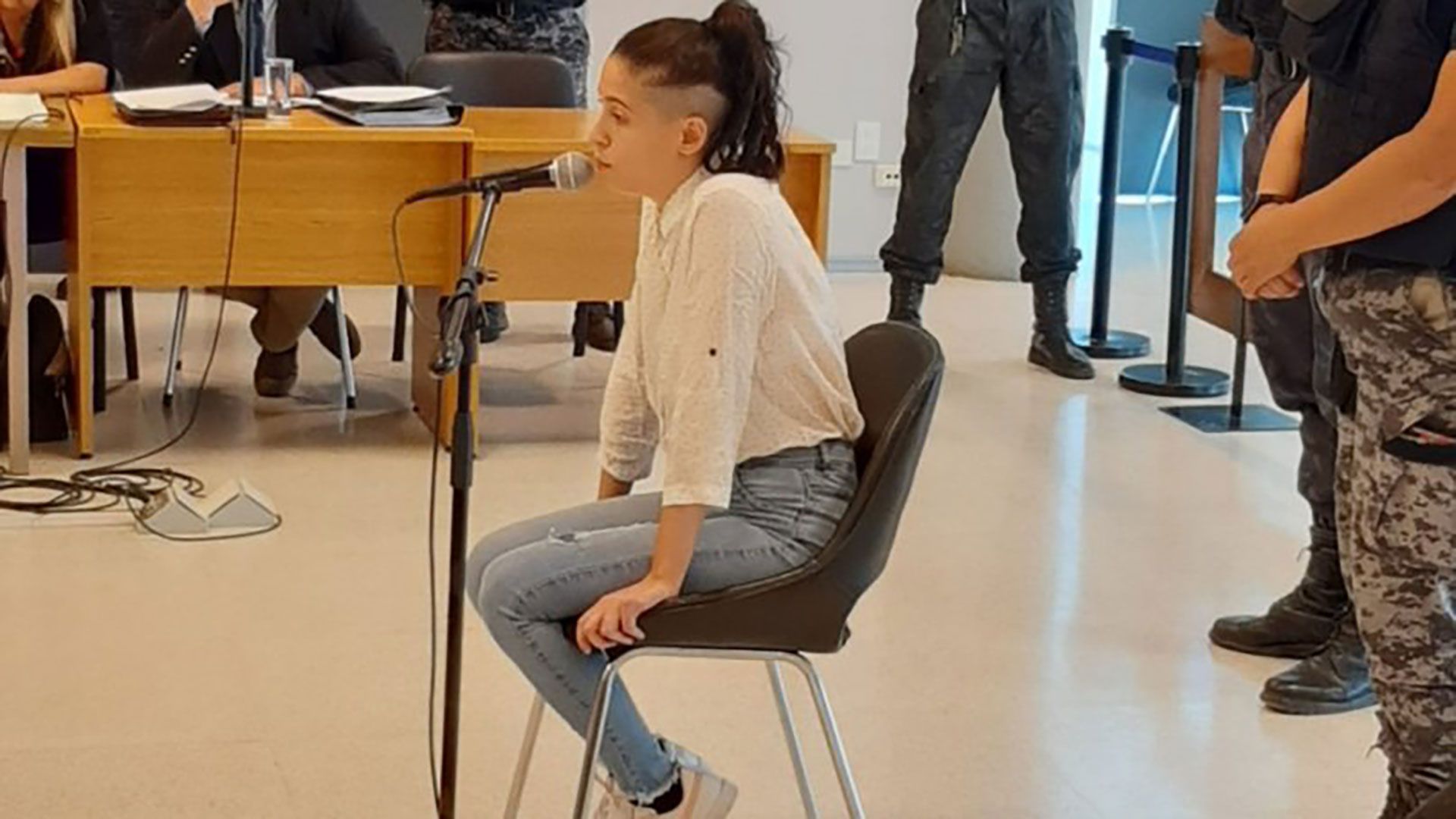 Magdalena Espósito Valenti, Lucio Dupuy