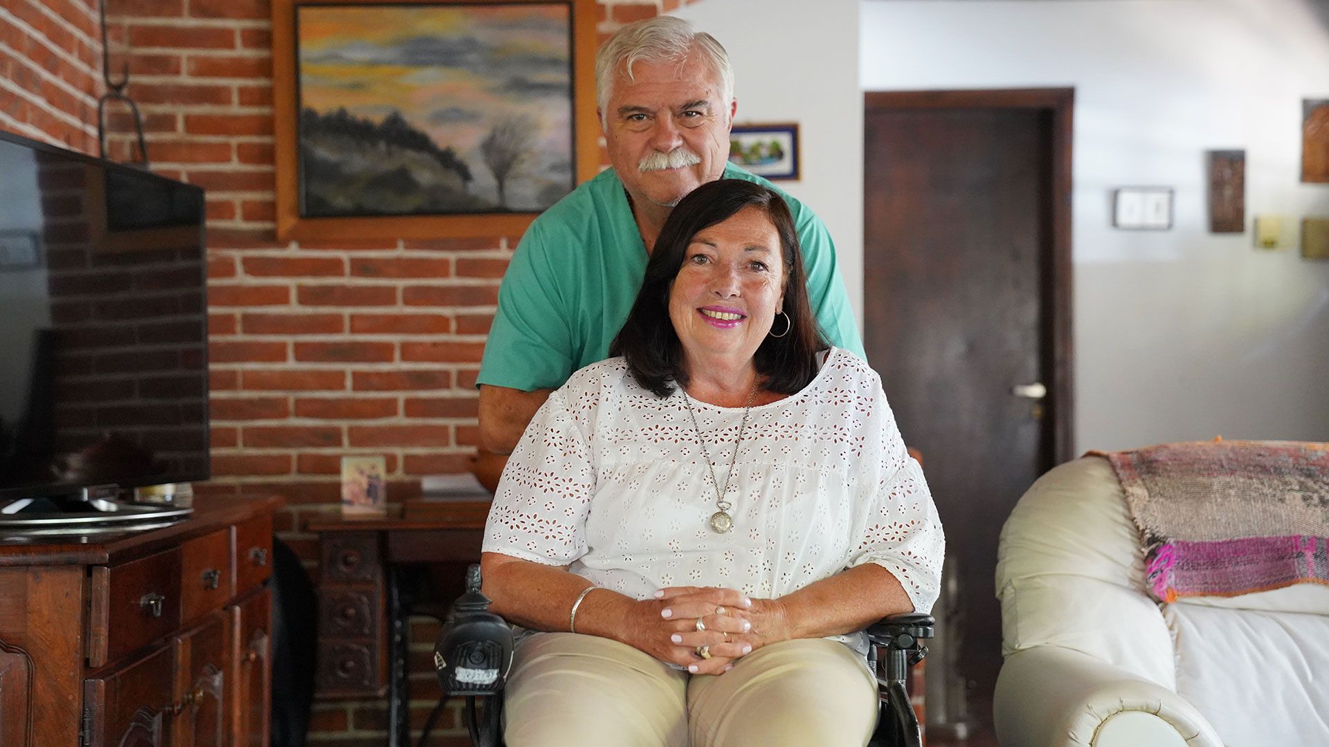 Fundación Bajo la Cruz