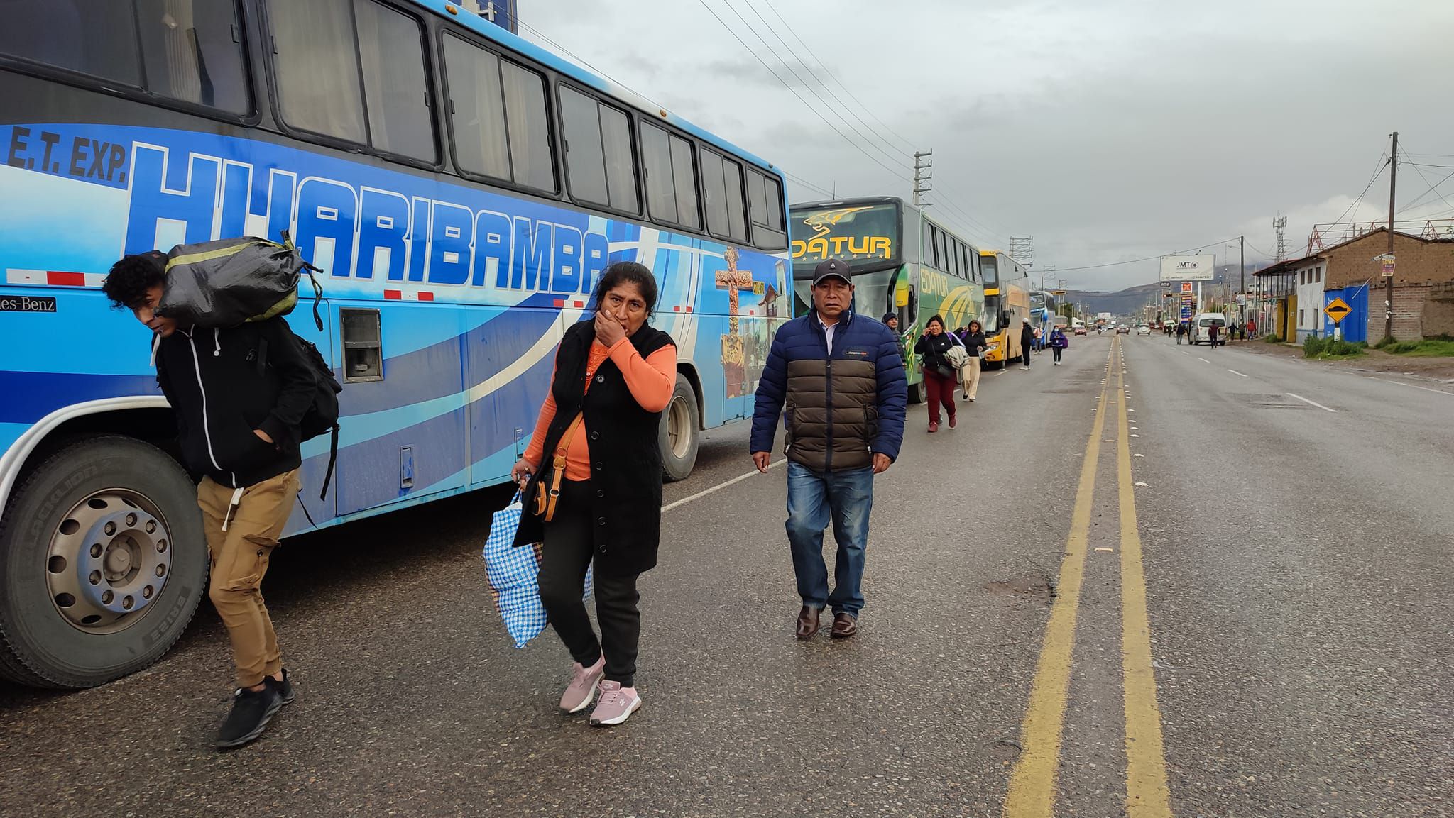 Bloquean zona de la carretera Central, entrada a la ciudad de Huancayo