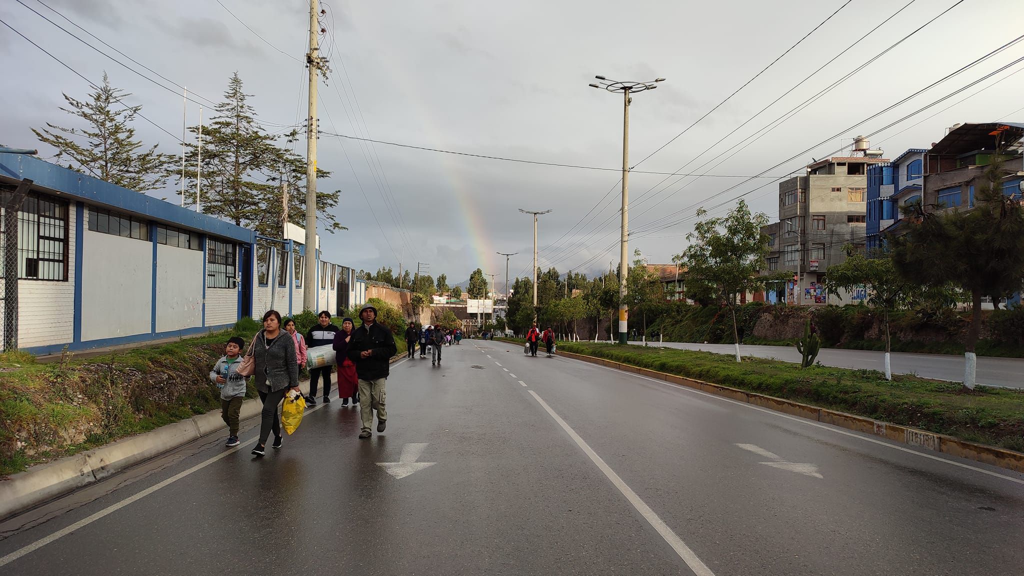 Bloquean zona de la carretera Central, entrada a la ciudad de Huancayo
