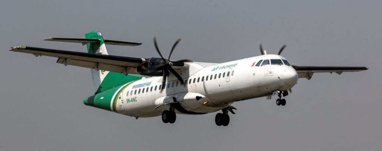 Un avión con 72 personas a bordo se estrelló en Nepal: hay al menos 67 muertos