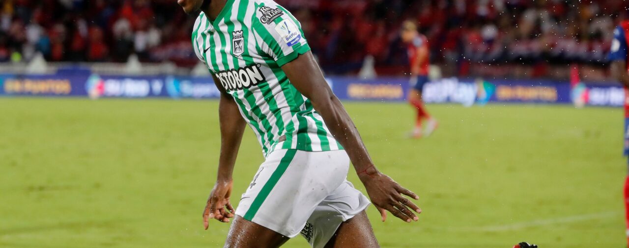 Baldomero Perlaza, otro de los ex jugadores de Atlético Nacional que sufrió a la barra Los Del Sur