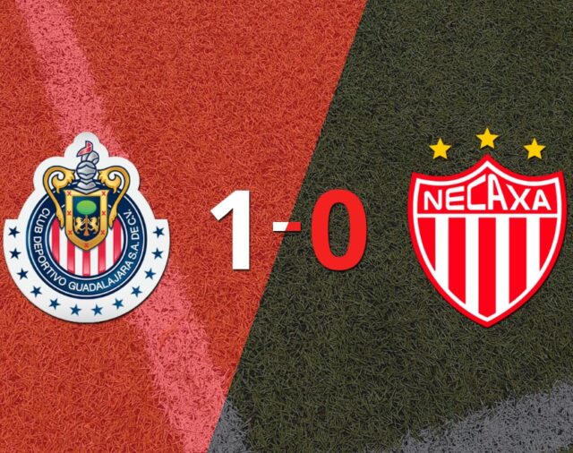 En su casa Chivas derrotó a Necaxa 1 a 0