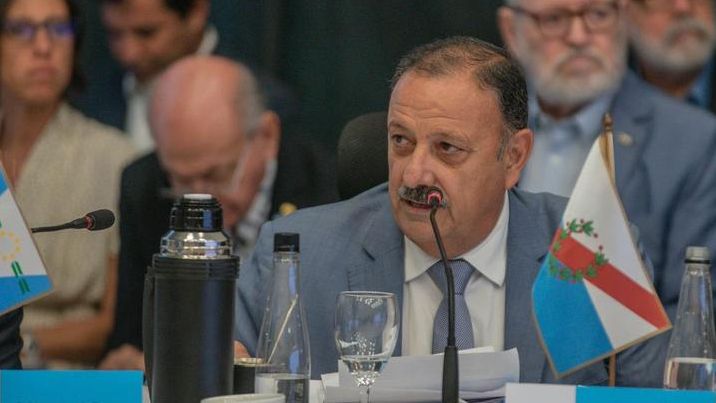 Internaron de urgencia al gobernador de La Rioja, Ricardo Quintela