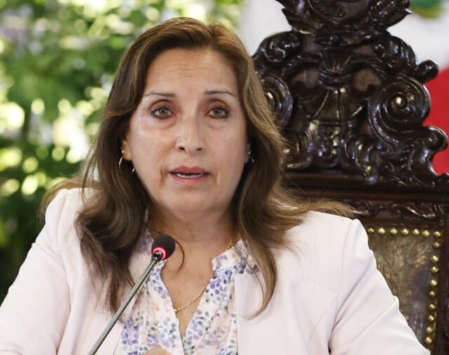 Dina Boluarte llamó cáncer a la corrupción: “No soy ninguna ladrona y no lo seré nunca”