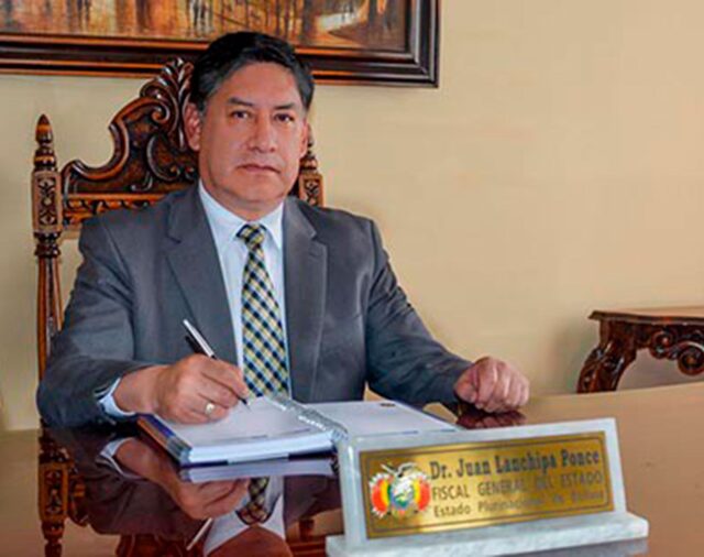 La Fiscalía de Bolivia investiga ocho denuncias por pederastia en contra de sacerdotes