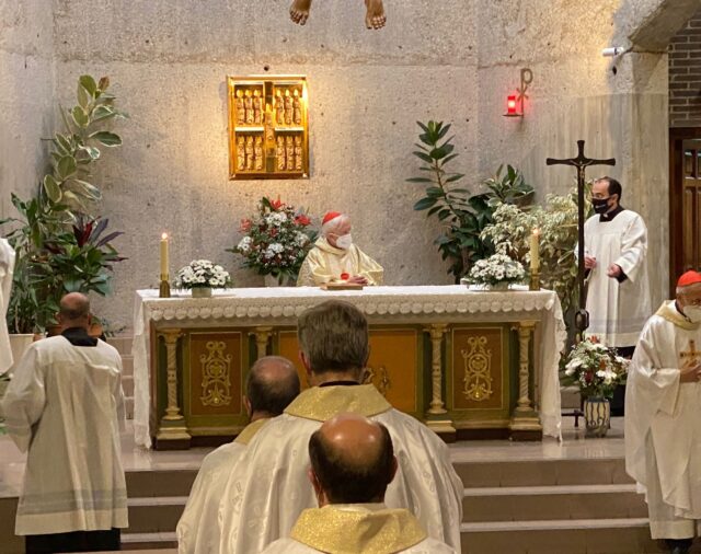 La ‘Iglesia vaciada’: ya hay 6.800 parroquias sin sacerdotes y bajan bodas, bautizos y comuniones