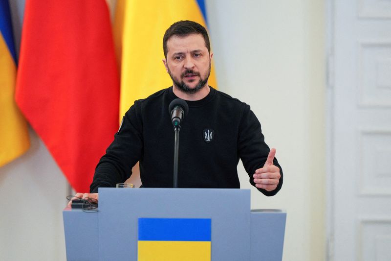 Volodimir Zelensky viajará a Hiroshima para participar en la cumbre del G7. (REUTERS)