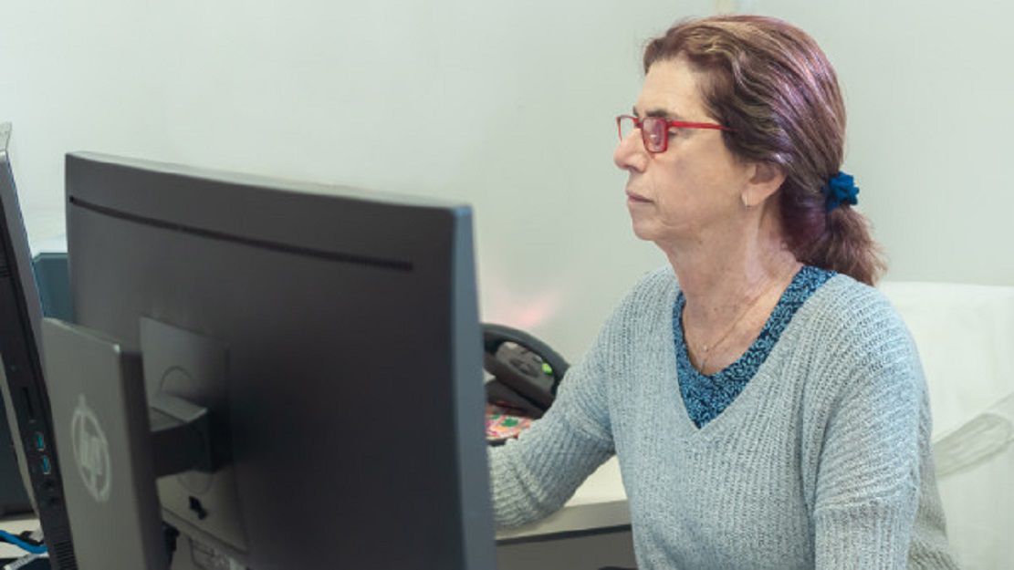 Annie Pardo Cemo recibirá el Premio Nacional de Ciencias en el campo de Ciencias Físico-Matemáticas y Naturales.