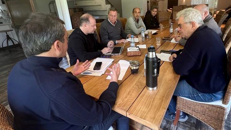 Sergio Massa encabeza una reunión del equipo económico: analizan medidas para contener la inflación