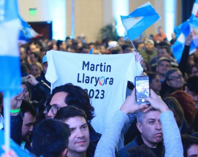Elecciones Córdoba 2023, en vivo: El escrutinio falló, Martín Llaryora, el candidato de Schiaretti, fue cauto con la ventaja de votos y Luis Juez dijo que esperará el conteo definitivo