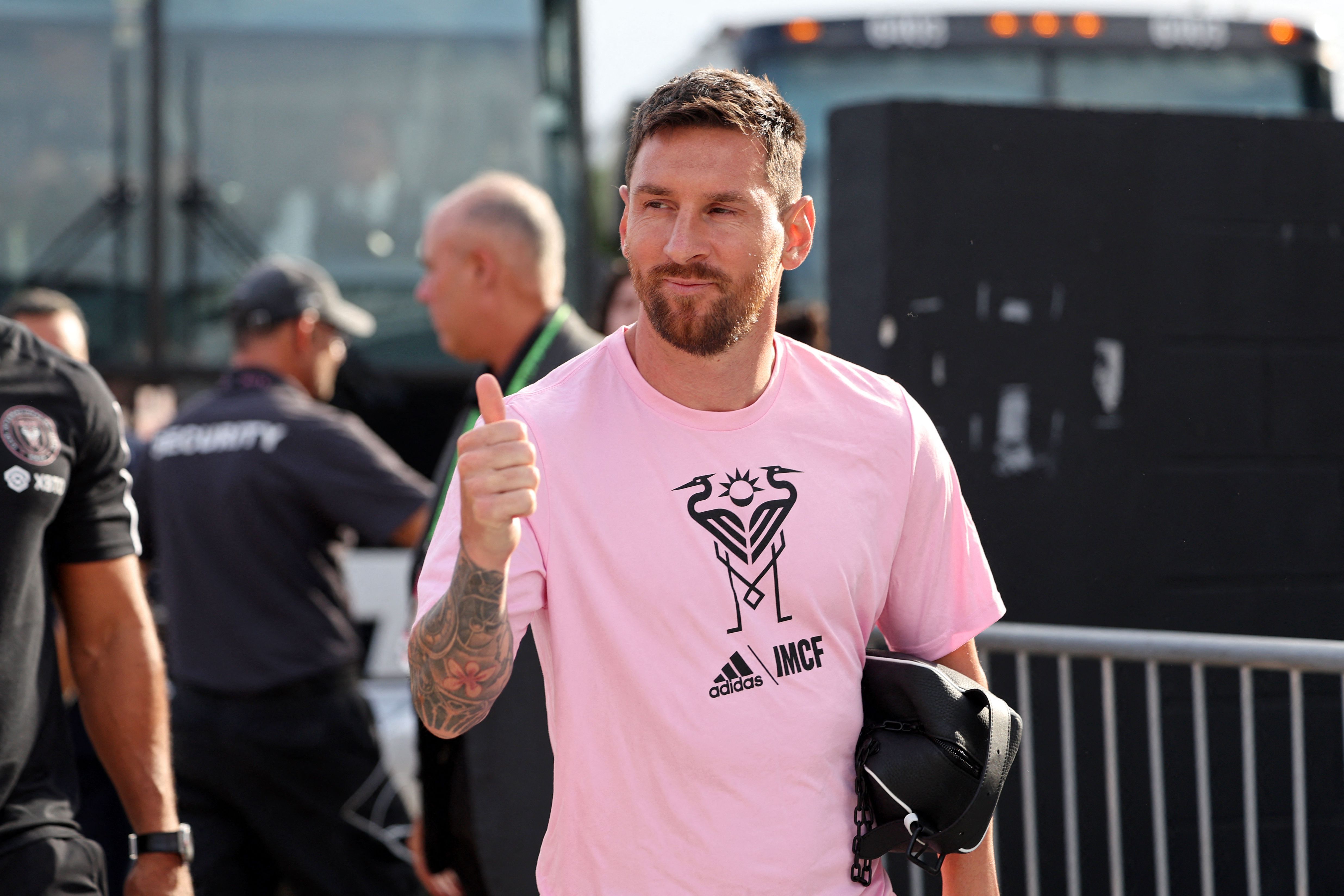 La alegría de Messi en la previa a su primer partido con Inter Miami (Credit: Nathan Ray Seebeck-USA TODAY Sports)