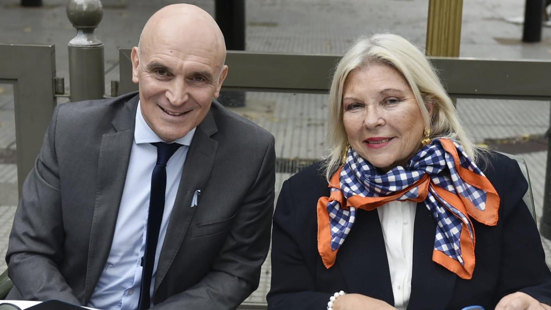 Espert y Carrió