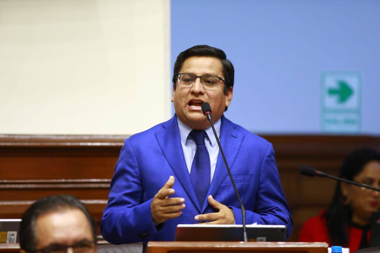 César Vásquez Sánchez fue congresista de la República entre los años 2016-2017.