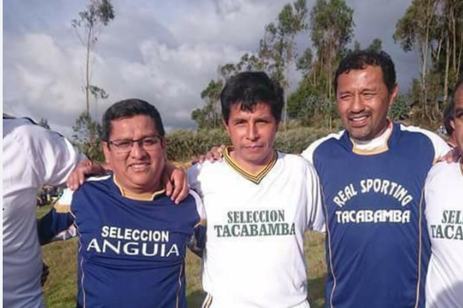 Ministro de Salud se defendió por foto con Pedro Castillo: “No nos hace ni cómplices o amigos”
