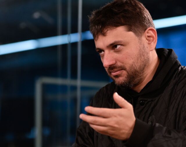 Juan Grabois cerrará hoy su campaña en el estadio Malvinas Argentinas