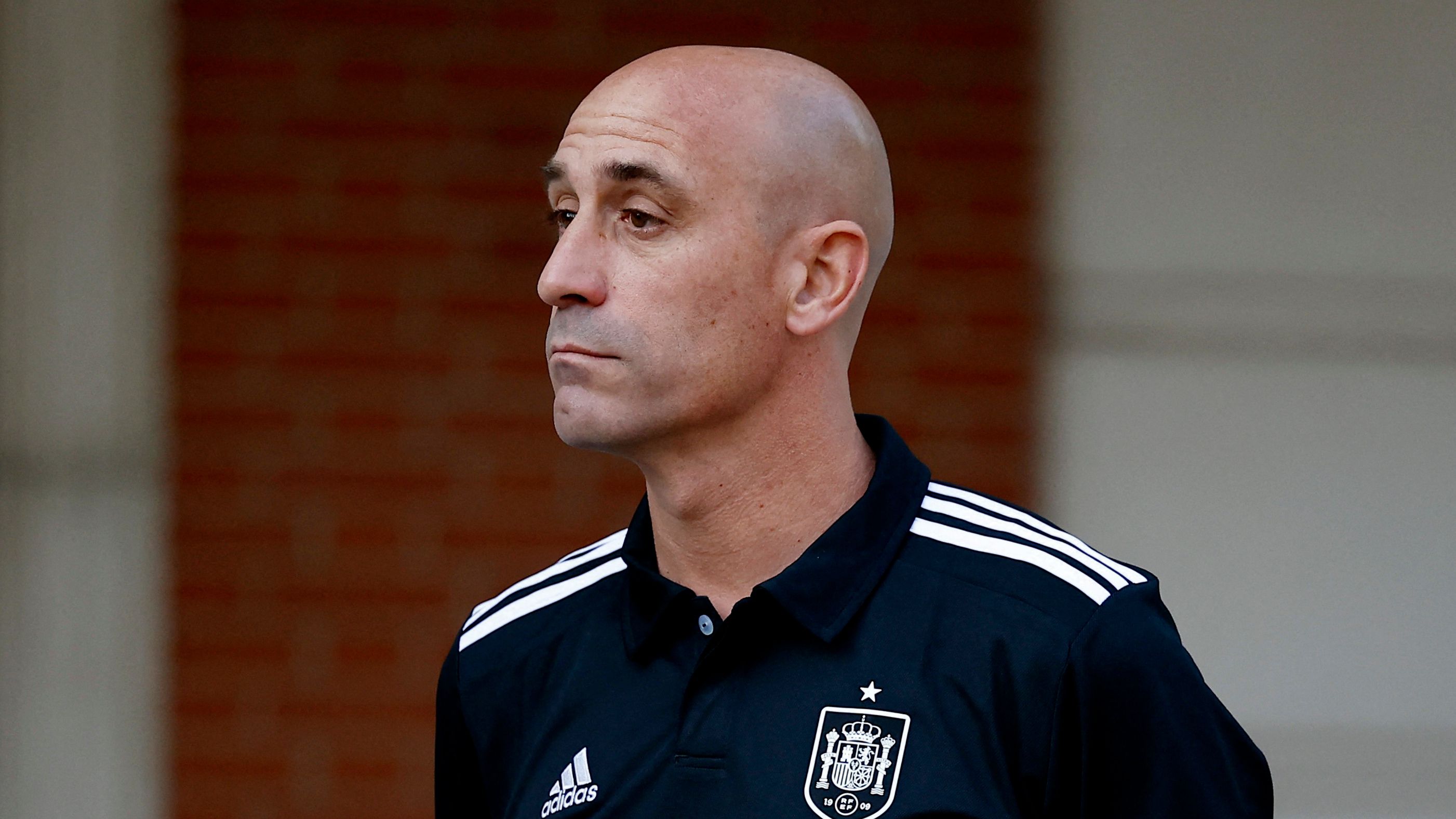 Luis Rubiales, durante la recepción ofrecida por Pedro Sánchez tras la victoria de España en el Mundial femenino de fútbol de Australia y Nueva Zelanda. (REUTERS/Juan Medina)