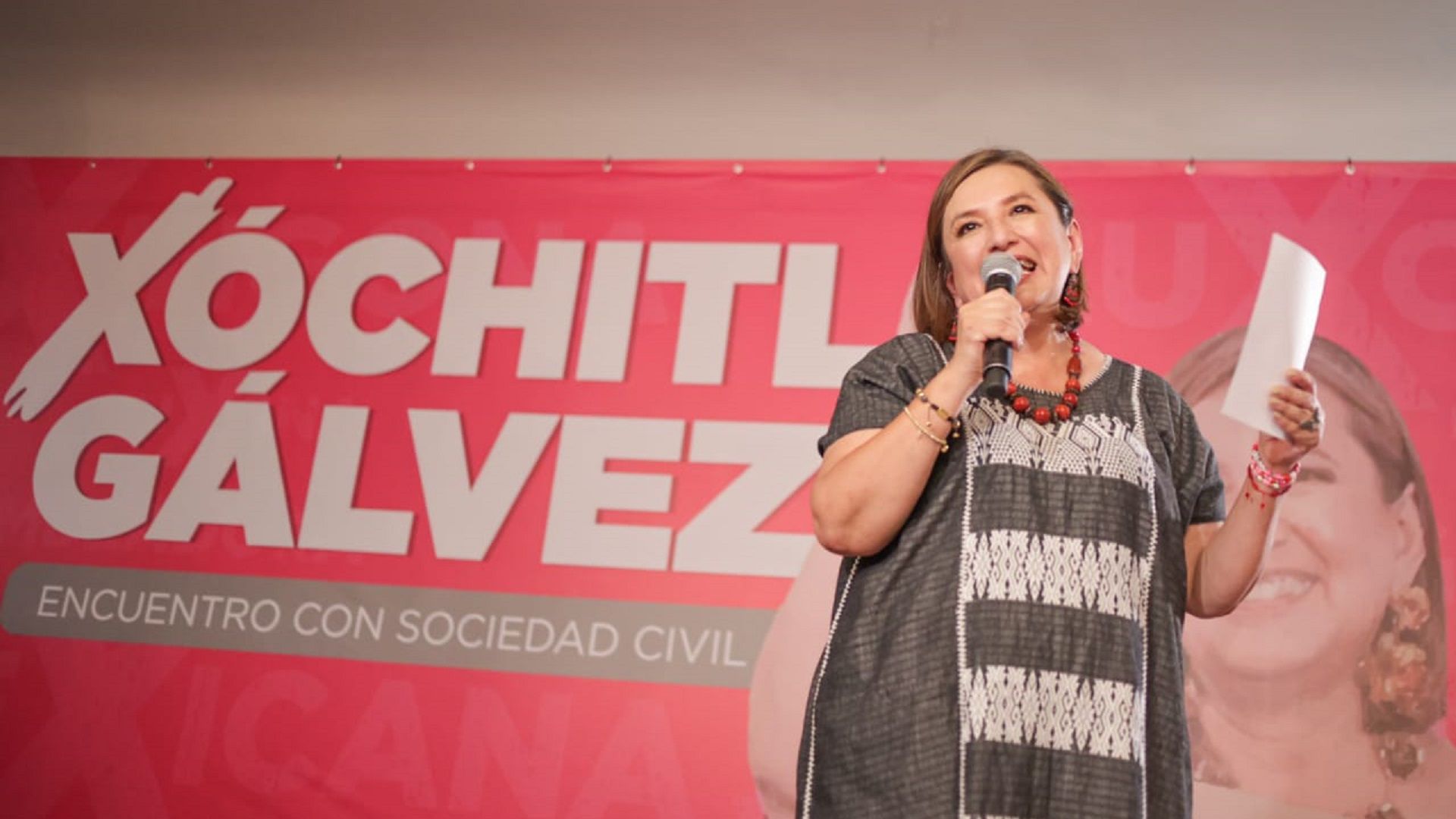 Xóchitl Gálvez señaló que el presidente no está respetando la Constitución