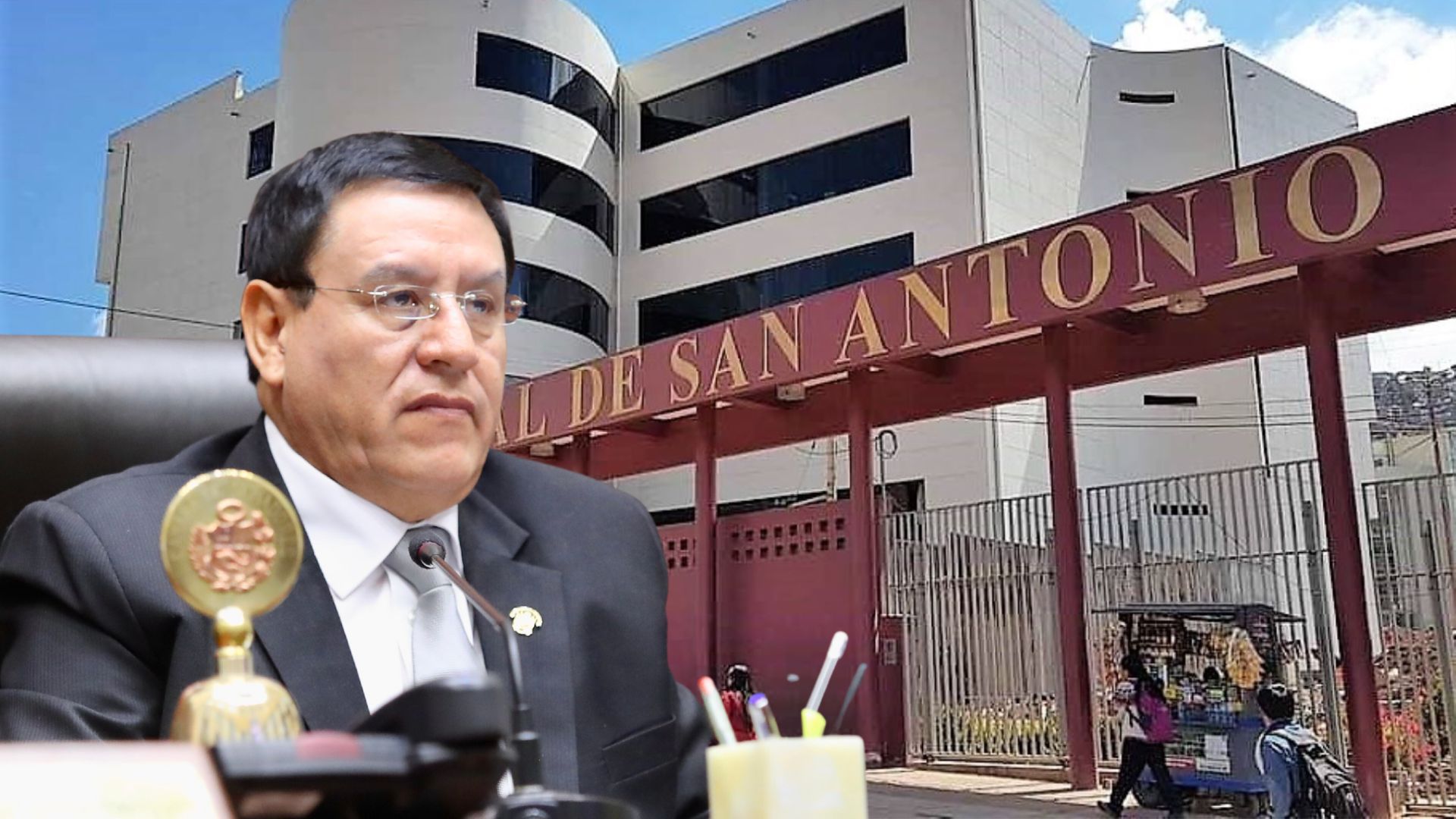 Alejandro Soto frente a la Universidad Nacional de San Antonio Abad del Cusco