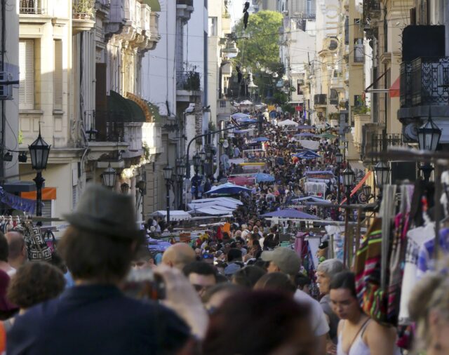 ¿Cuánto soles cuesta la comida y otros productos en Argentina? Peruanos se sorprenden al hacer la comparación