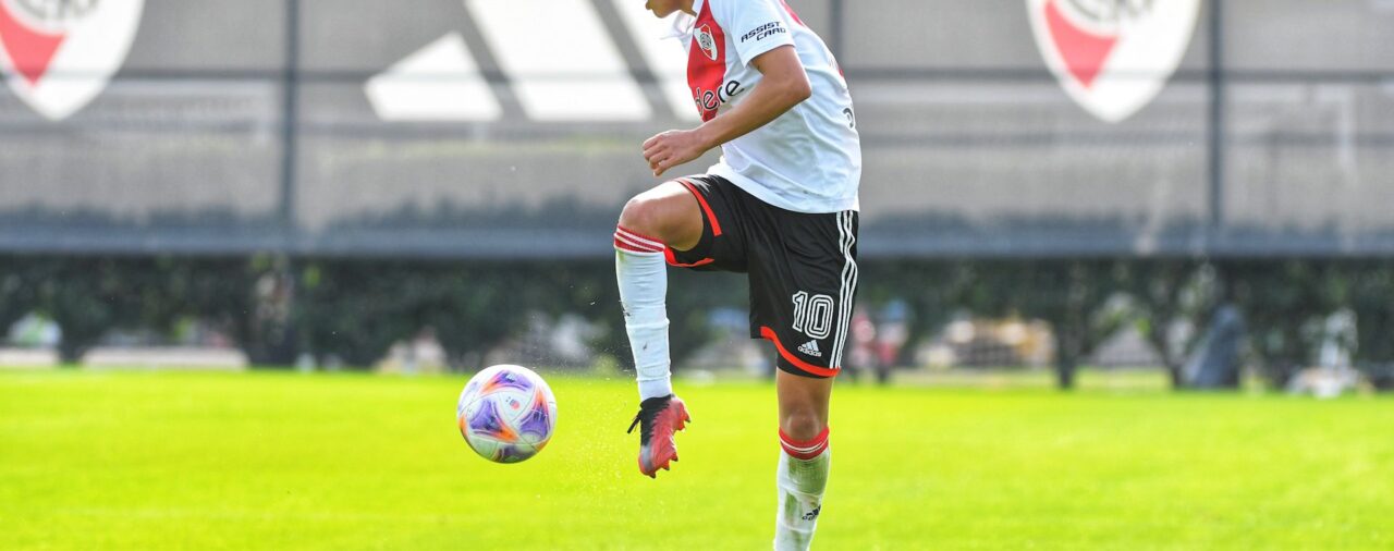 River Plate empata 1-1 ante Boca Juniors en el Superclásico de Reserva